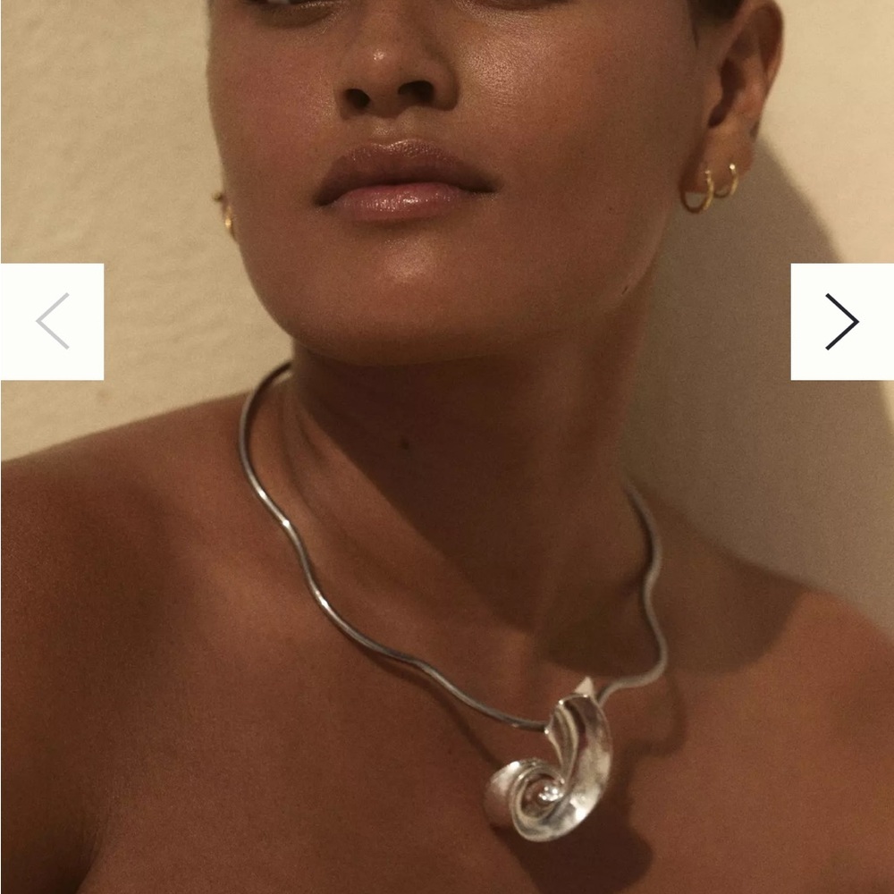 Anthropologie Silvertone Shell Pendant Necklace